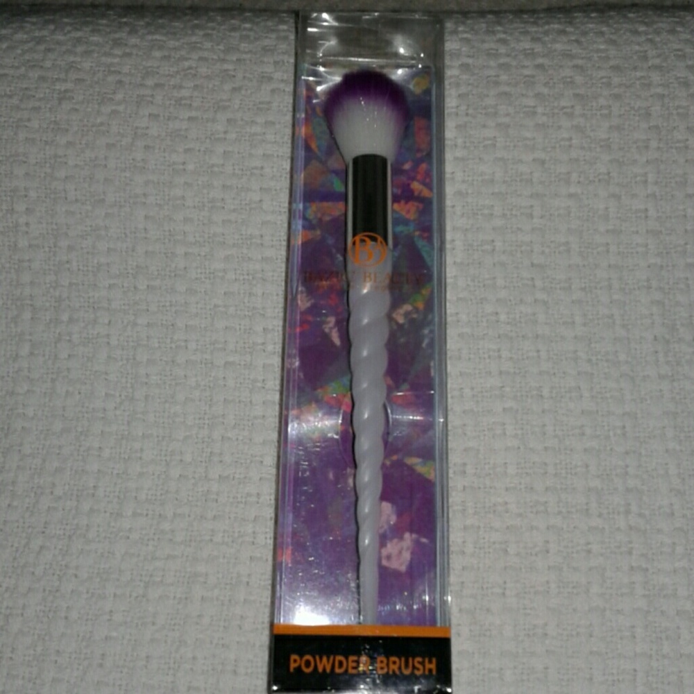 New Bazic Beauty Powder Brush